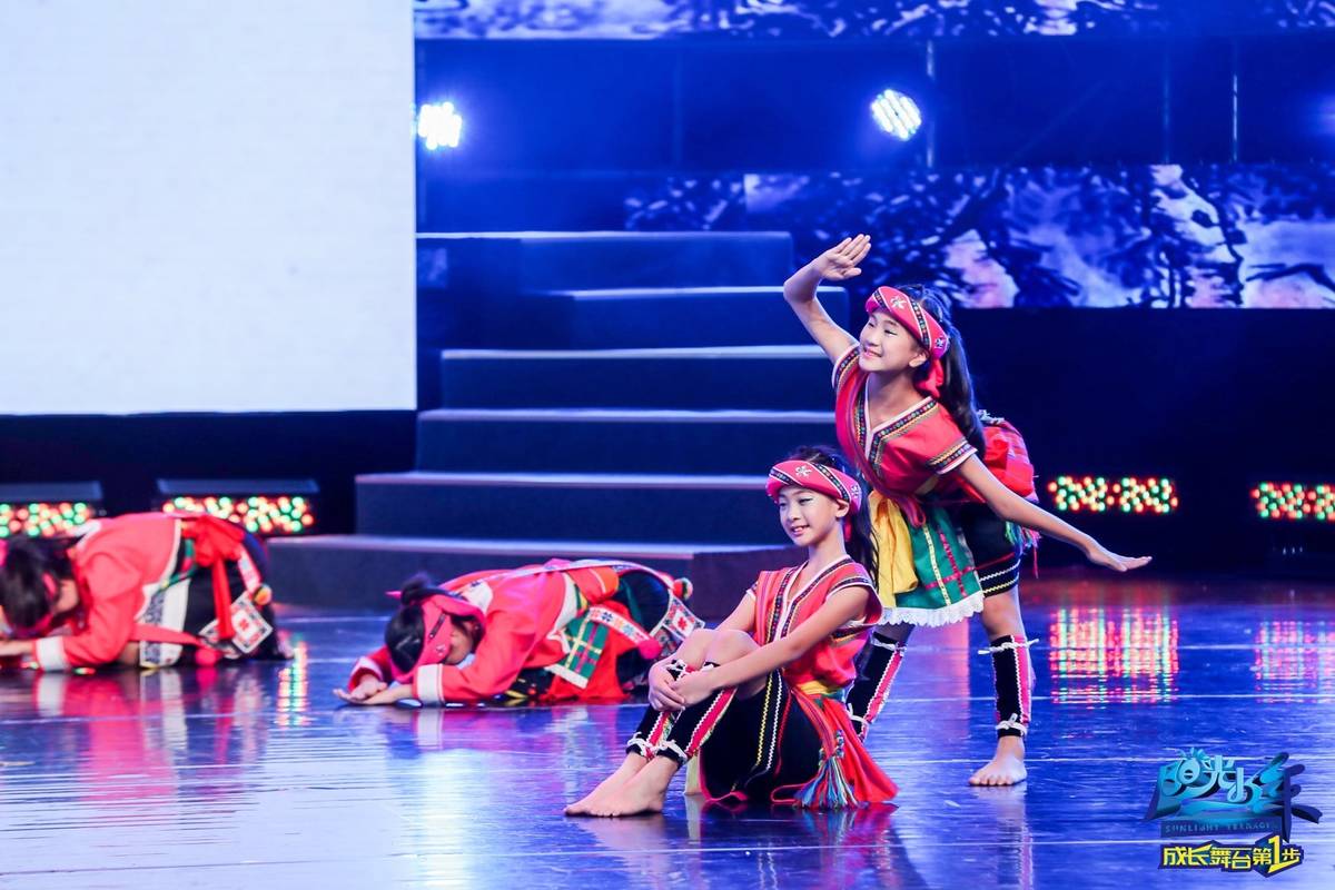 比賽演出畫面(照片由尚舞蹈、杵音提供)