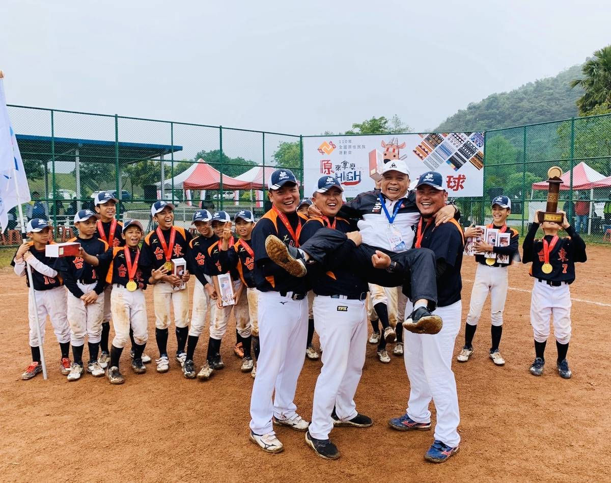 臺東縣少棒代表隊於全國原住民運動會打出全勝戰績，為臺東縣奪下全國原住民運動會首座棒球冠軍。