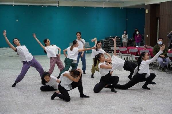 拓展舞蹈班升學之路 中正高中攜手北市大發展國際文憑課程 