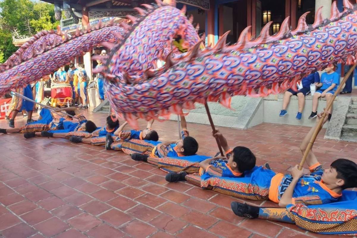 臺南市安平國中劍獅鼓龍獅隊。(體育署提供)