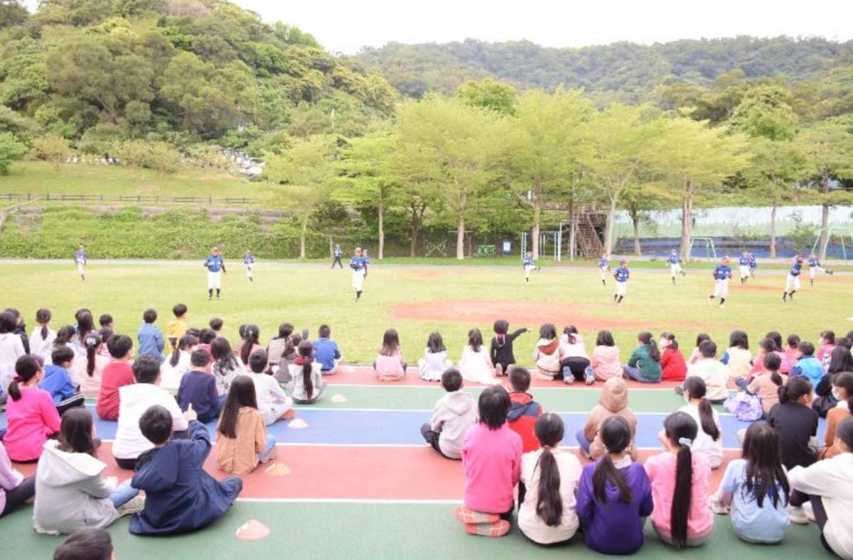 棒球隊展演日常訓練過程
