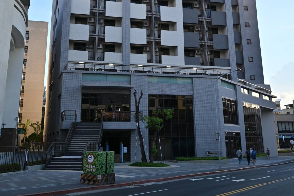 國立臺北護理健康大學學生宿舍大樓