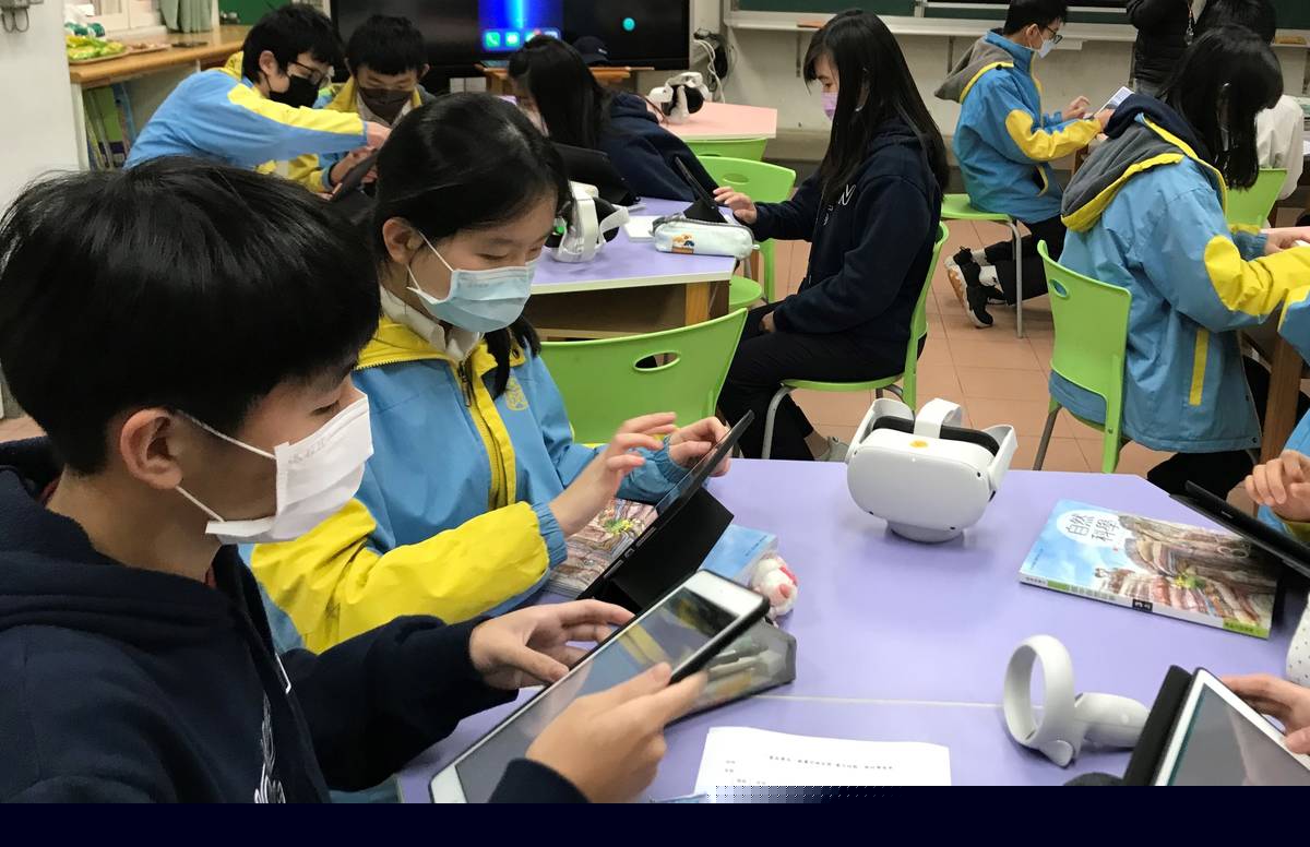點數累積後可至積點趣商城兌換學習用品及便利商店點數