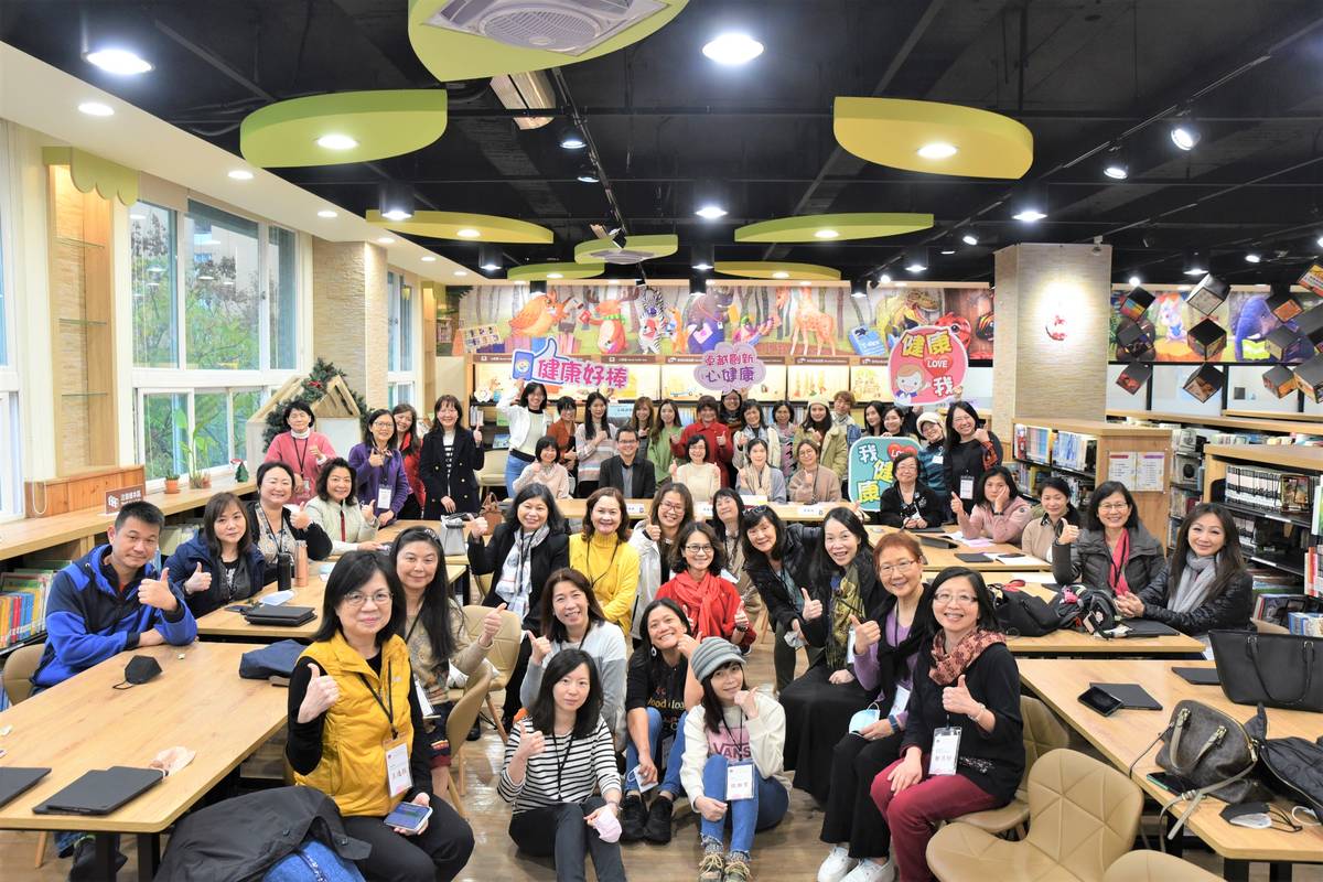 歐美地區主流中小學臺裔教師參訪臺北市健康國小，針對國際教育議題進行交流互動