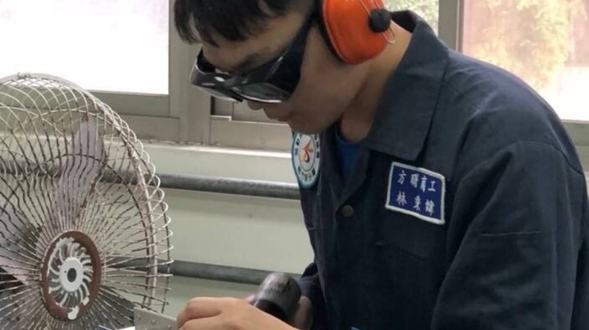 林秉緯工作照。