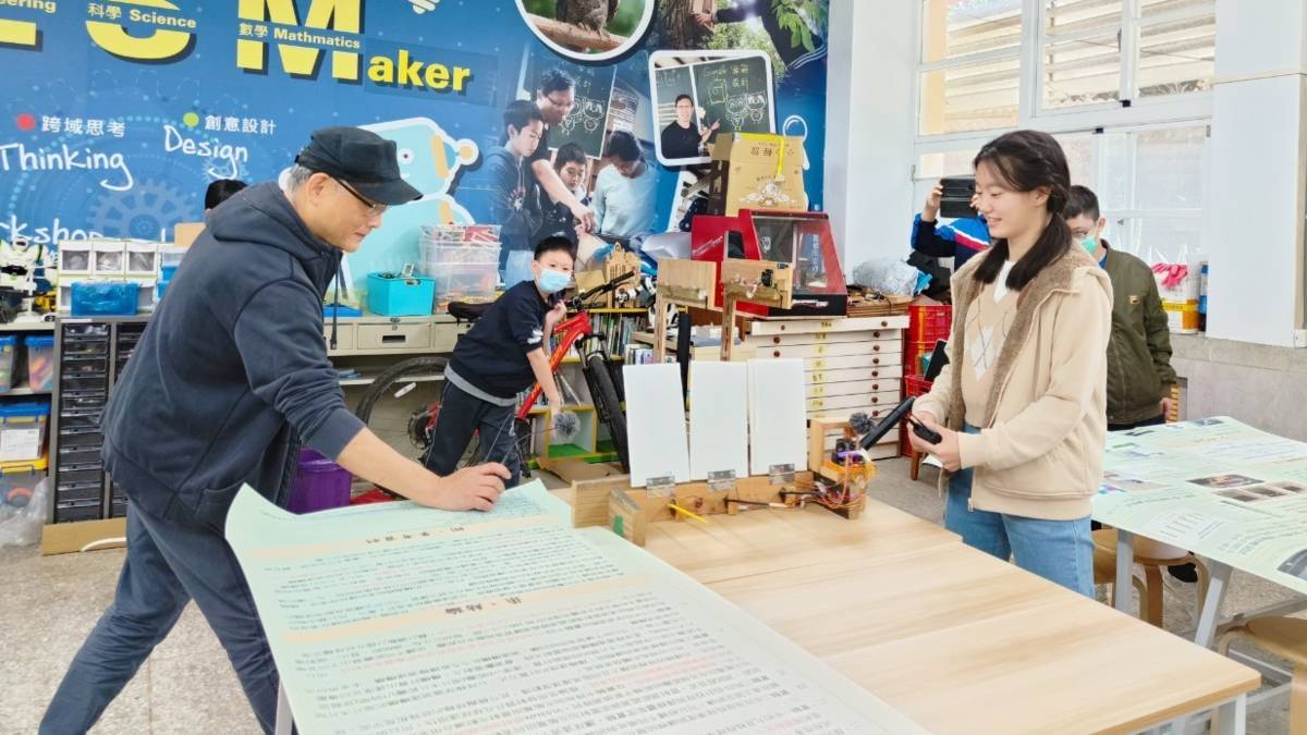 同安國小學生介紹並實際使用他們自製的科展作品，猜得出來這是什麼嗎?