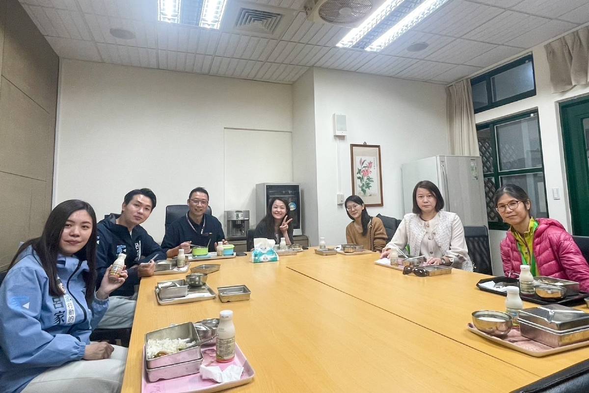 把關孩童飲食健康 新北市議員啟動自立午餐會議
