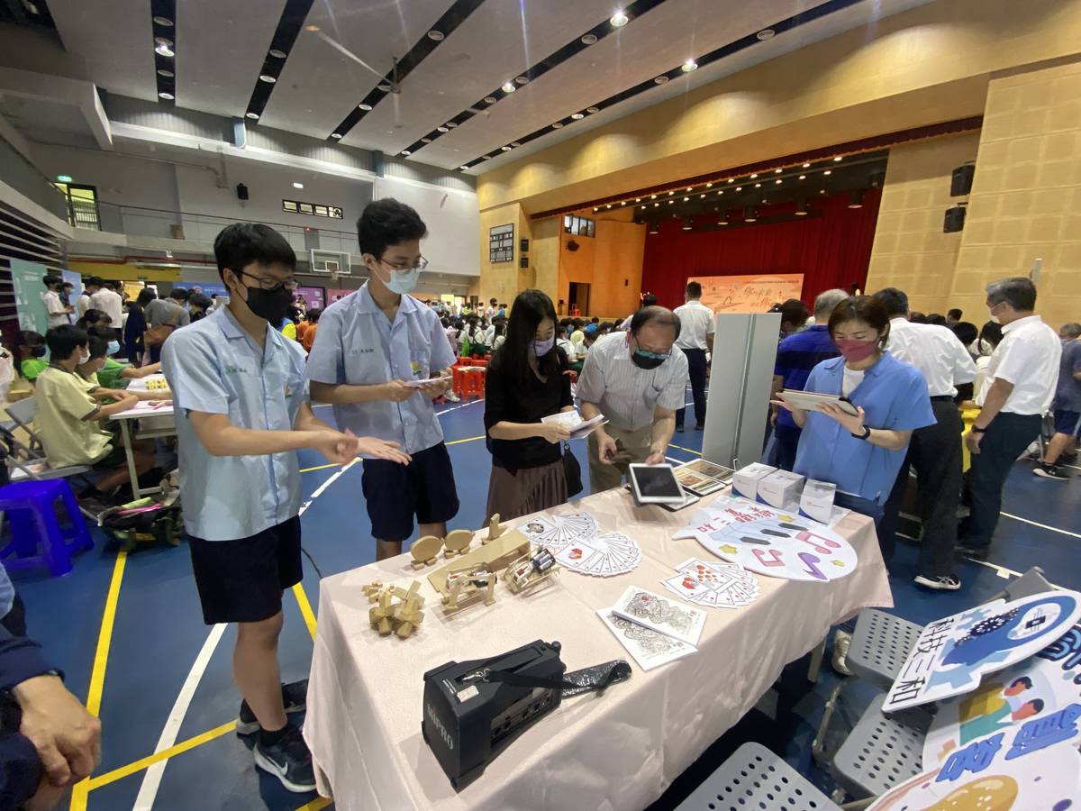 社區家長現場體驗學校特色課程