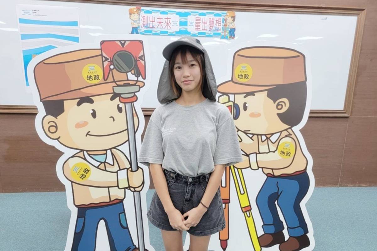 臺東專科學校土木科學生郭佩璇，家中從事土木相關行業，為充實工作知能參與測量專技暑期工讀，希望學到更多學校學不到的東西。