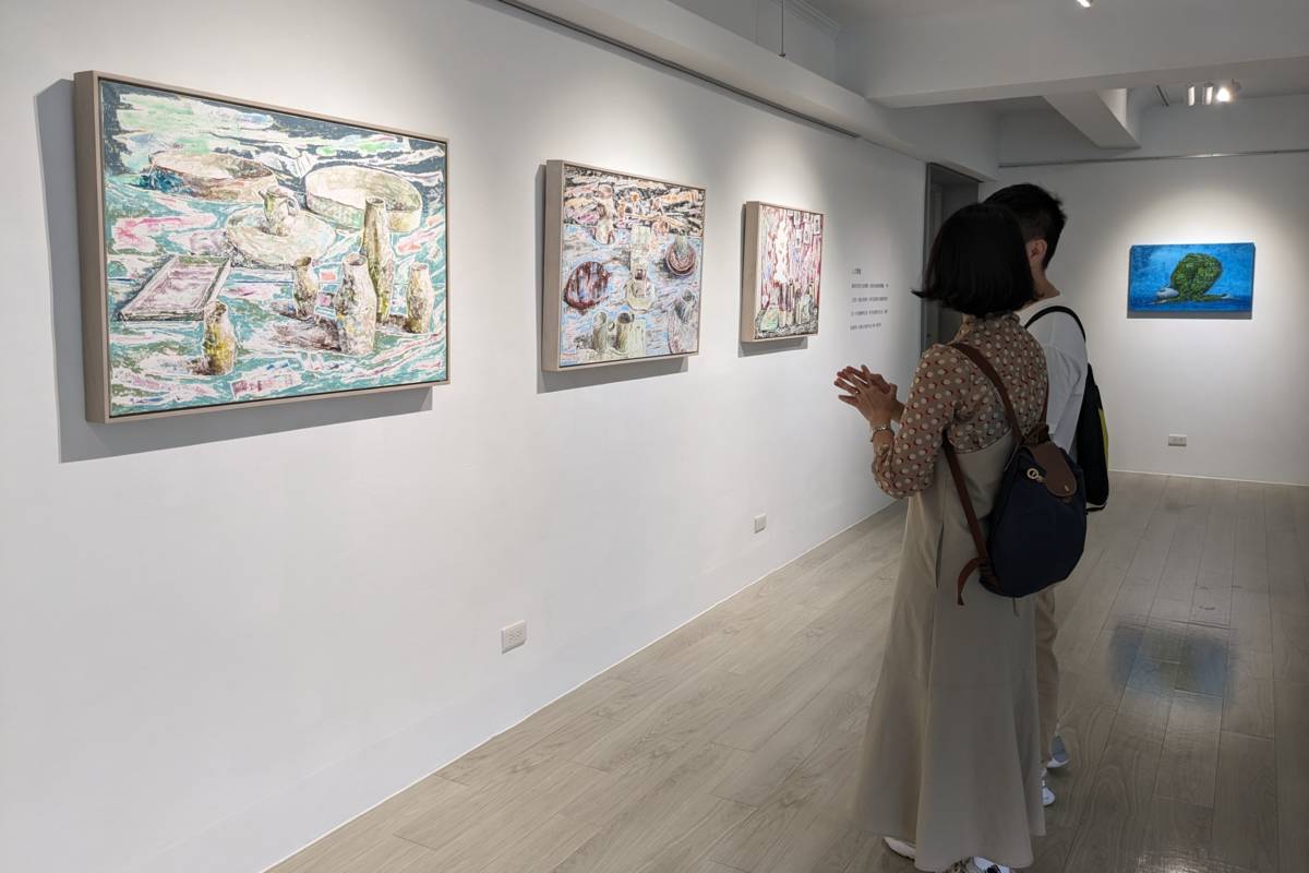 「迴域」15周年展包括油畫、裝置、影像和雕塑等藝術作品，看見臺灣當代藝術的多樣性