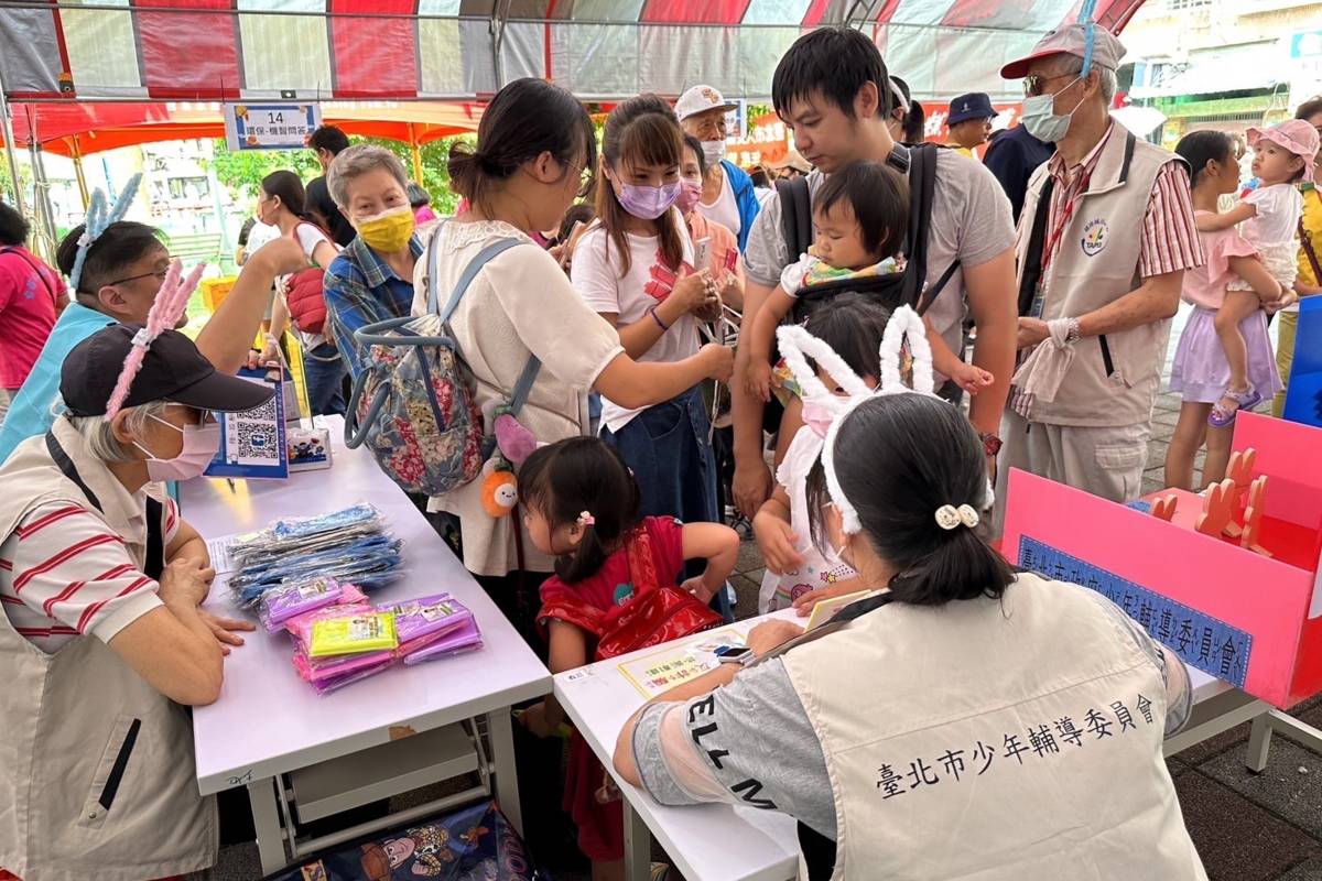 臺北市大安少輔組前進社區，提升在地民眾反詐騙知能