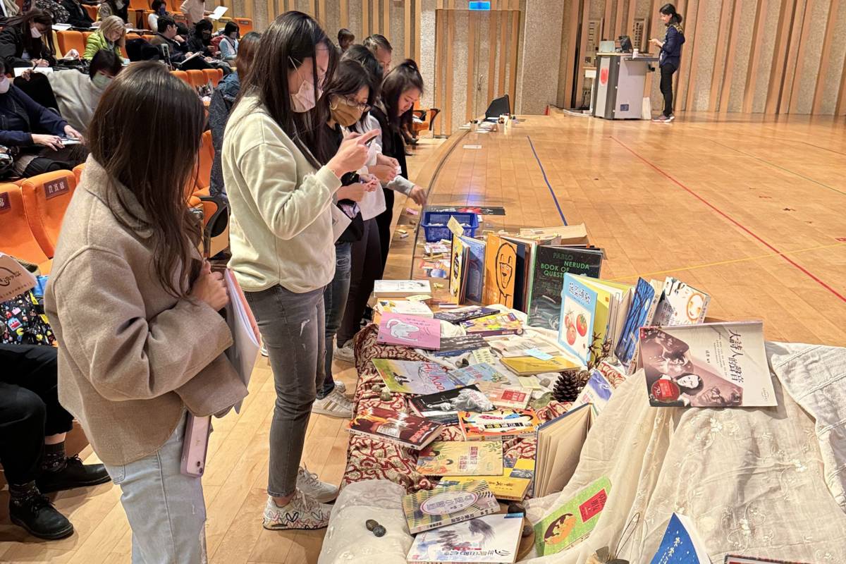 「孵詩窩」激發學員寫詩的靈感