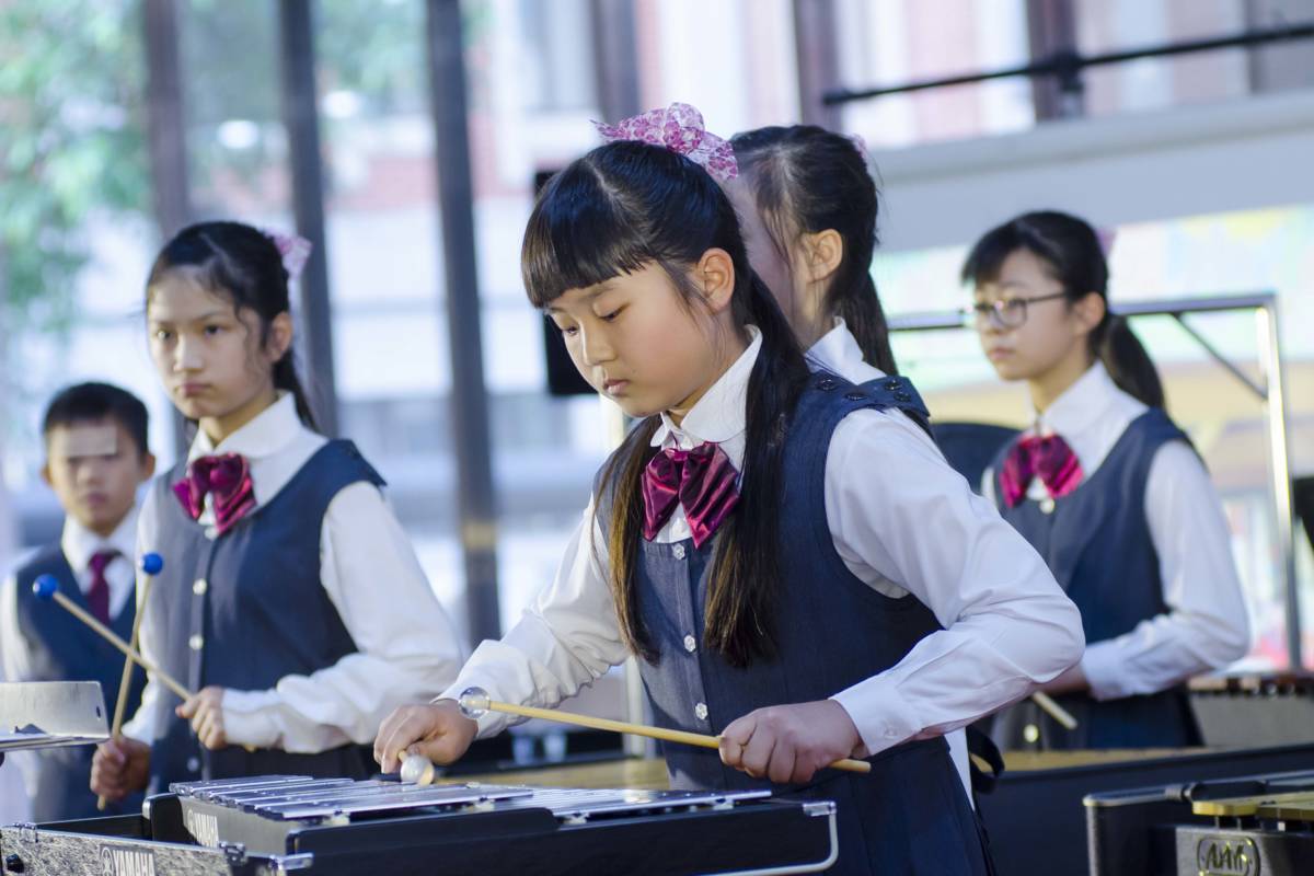 頭洲國小獲樂器銀行媒合珍貴德製風琴等樂器，榮獲112年全國學生音樂比賽優等