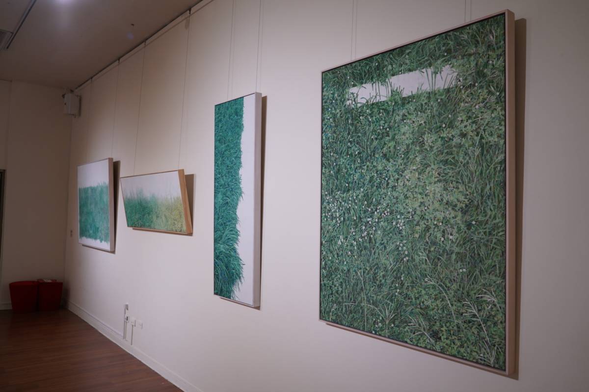 藝術家青木個展創作畫出二十一世紀屬於台灣的在地色彩「新綠」(圖片來源：虎科大提供)