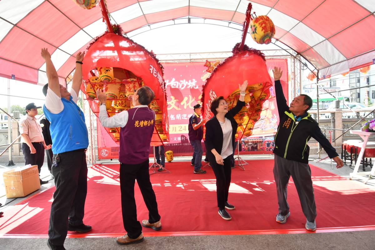 白沙坑迎燈排活動是從清朝開始至今的元宵傳統活動(圖片來源：彰化縣政府提供)