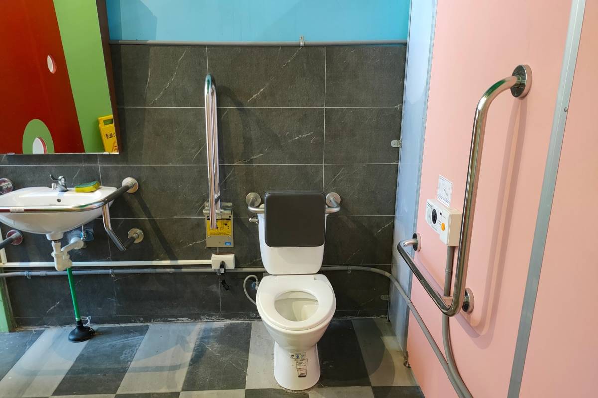 初鹿國中改善無障礙廁所