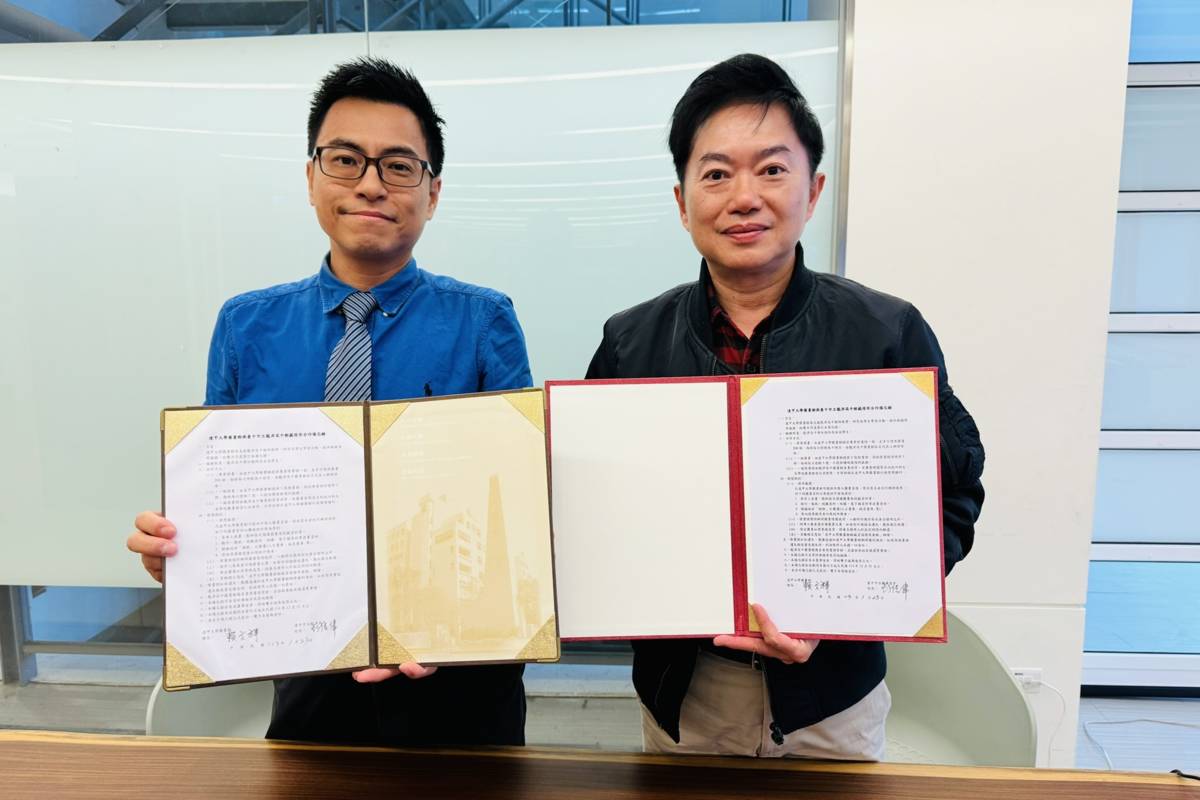 龍津高中與逢甲大學圖書館簽訂合作備忘錄，期待能帶給學子更多有用的教育資源。