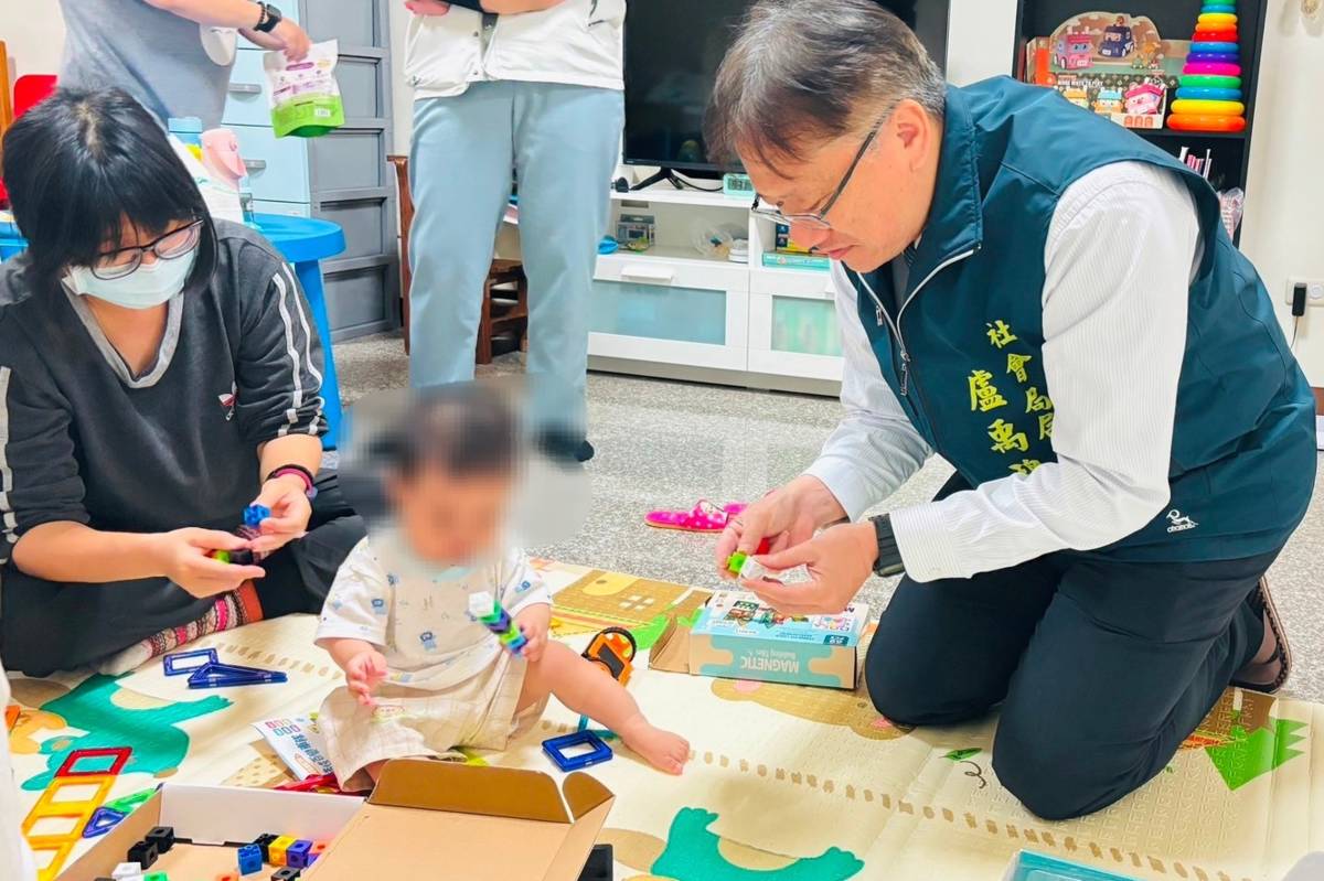 與幼童互動檢視幼童發展