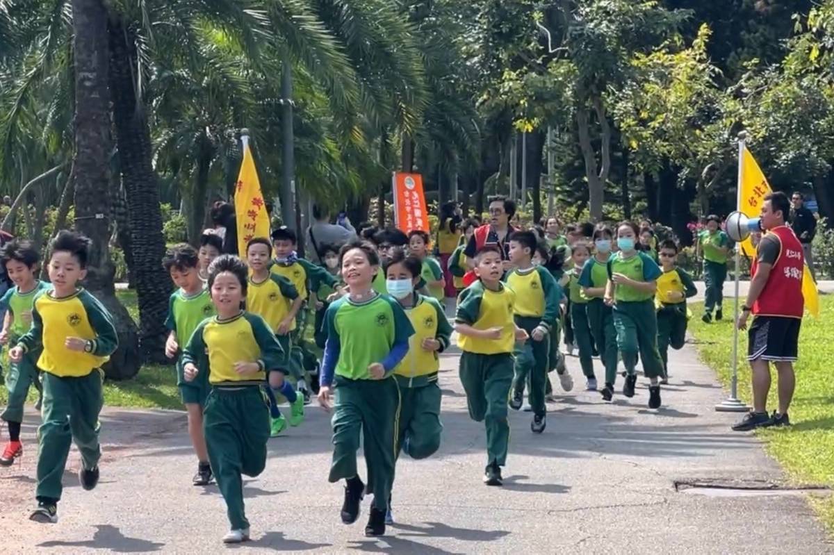 光仁小學舉辦千人公益路跑及野餐活動