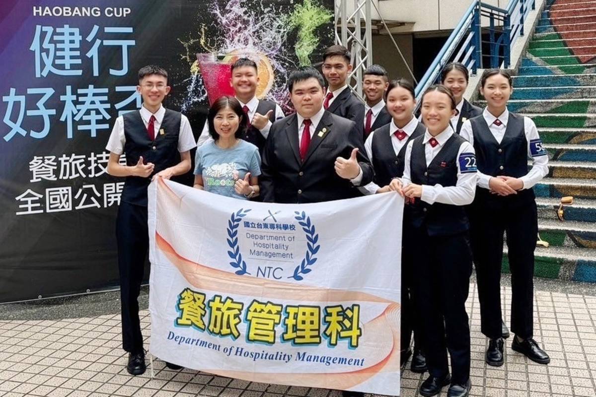 臺東專科學校餐旅管理科學生參加「2024健行好棒盃餐旅技能全國公開賽」，獲得2項亞軍、2項佳作，成績亮眼。
