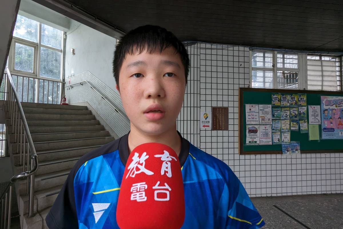 七年級選手洪秉裕首次參加全中運，坦言壓力大、有些緊張