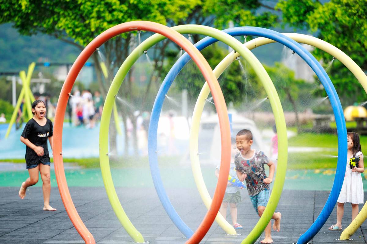揭開夏天的序幕，臺北市大佳河濱兒童戲水區6月起開放