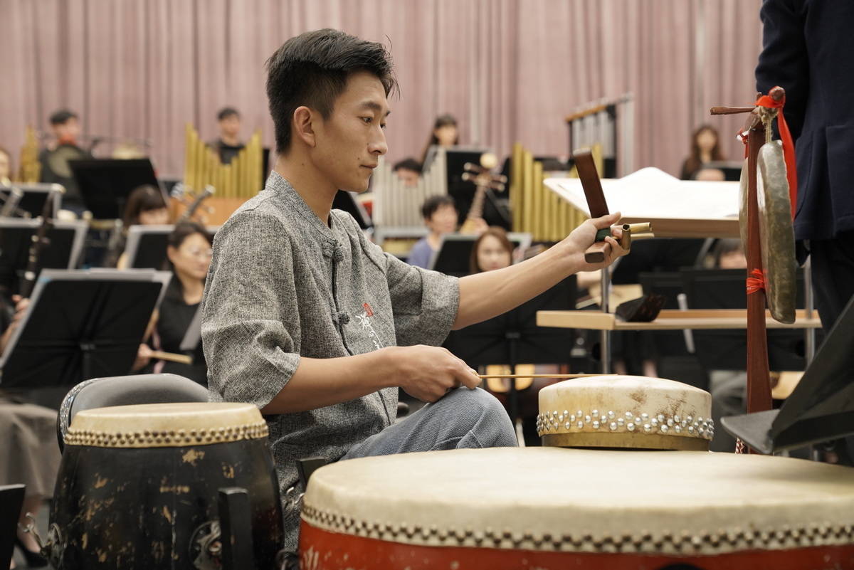 來自中國的青年琴師王坤來臺共演《線狂》