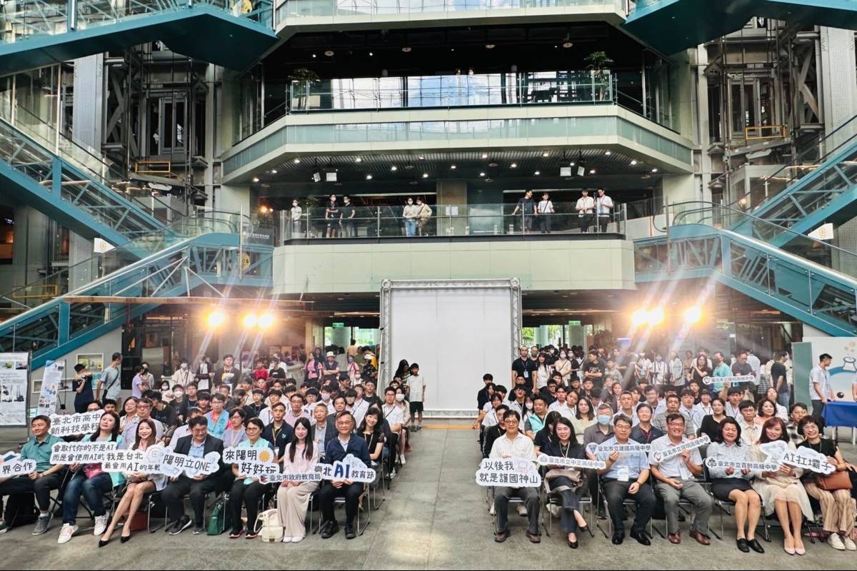 臺北市鼓勵學校將新科技學程融入課程教學，113學年度每校最高補助100萬元