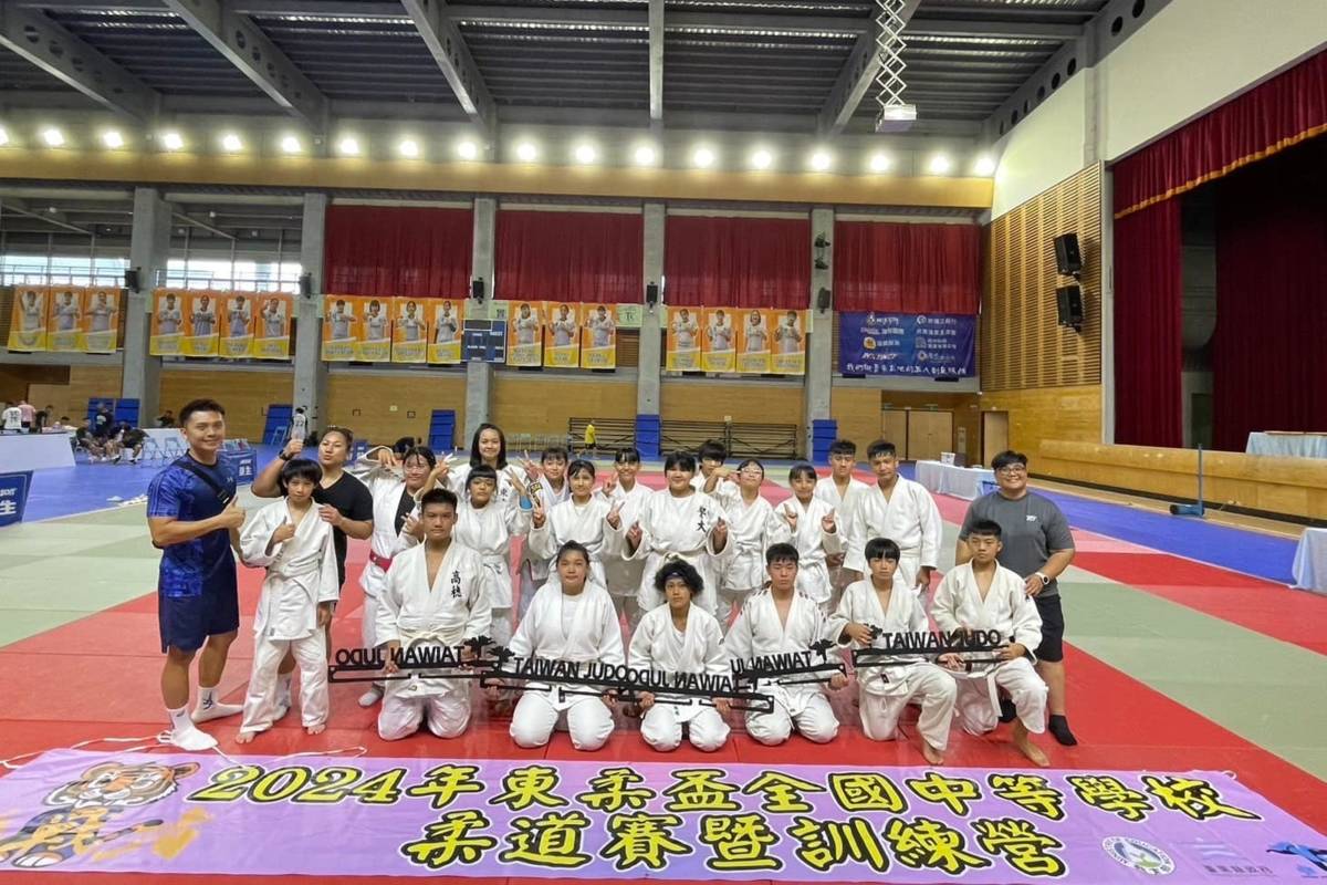 關山國中柔道隊於今年3月成立 在本次賽事中即奪得團體銀牌