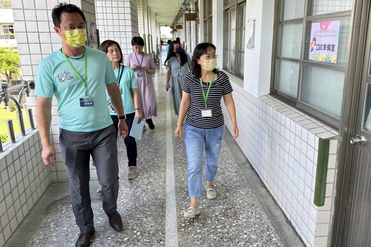 育人國小首次辦理「加置照顧服務人力聯合甄選」，以擴大平價教保服務 