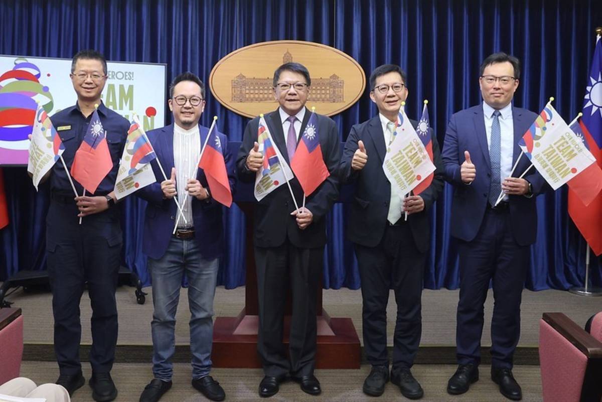 總統府召開「Our Heroes！Team Taiwan　臺灣英雄 榮耀同行」臺灣英雄大遊行宣傳記者會，邀請國人至現場給予臺灣英雄支持與鼓勵。(總統府提供)
