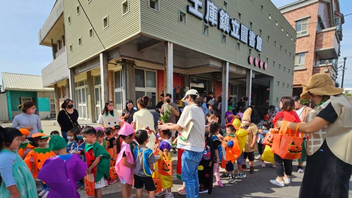 土庫鎮立圖書館的療心活動