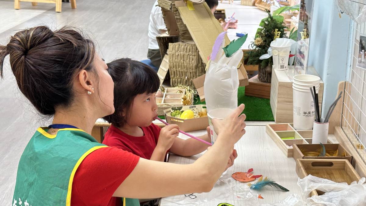 幼童動手實驗空氣可以做什麼