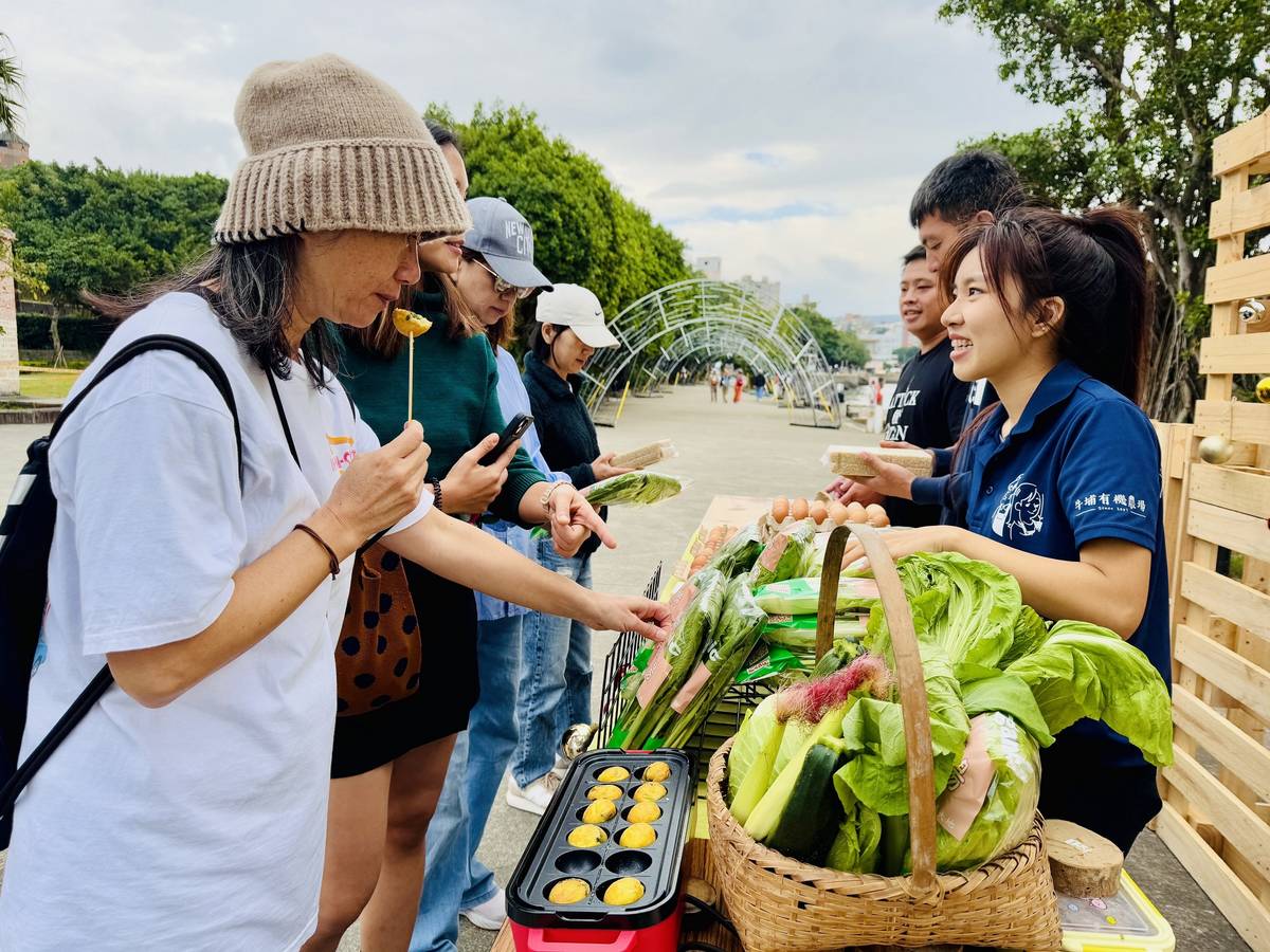 淡水古蹟博物館攜手北海岸小農 海關碼頭變身「尚青」市集