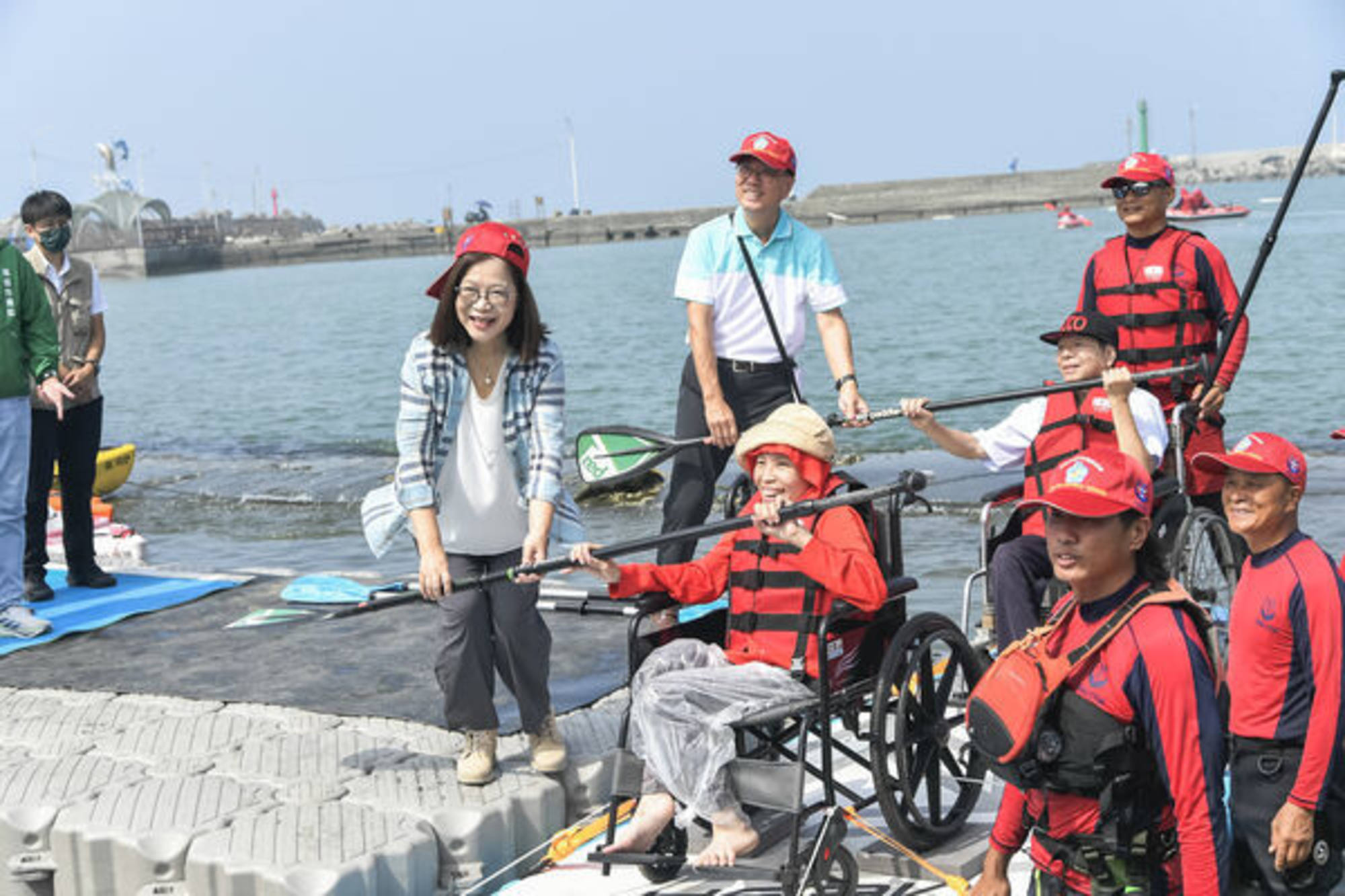 Taiwan strengthens ocean accessibility for elderly and disabled people(provided by Ocean Affairs Council)