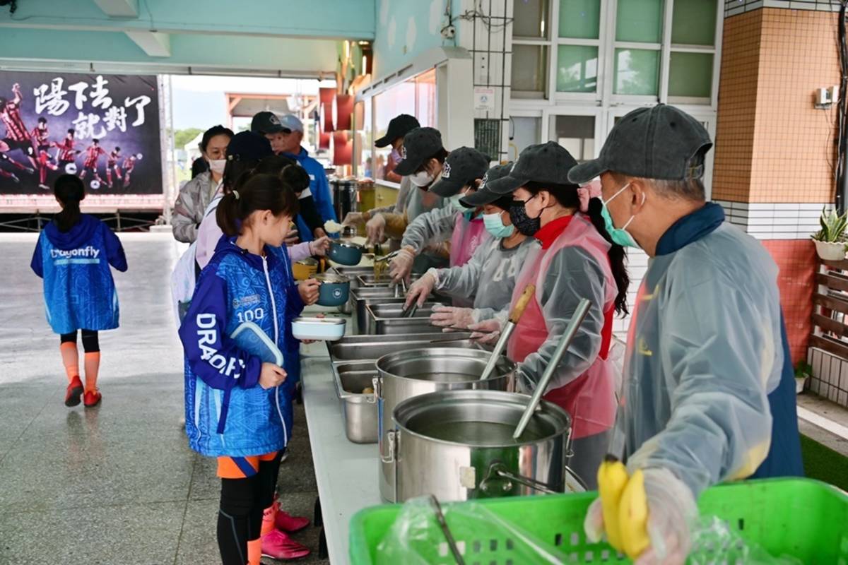 賽事延續無痕球場理念，要求選手及家長使用環保餐具，自行清洗並做好垃圾分類。