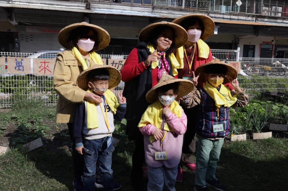 萬來幼兒園幼老共園，讓老幼享受不一樣的學習生活