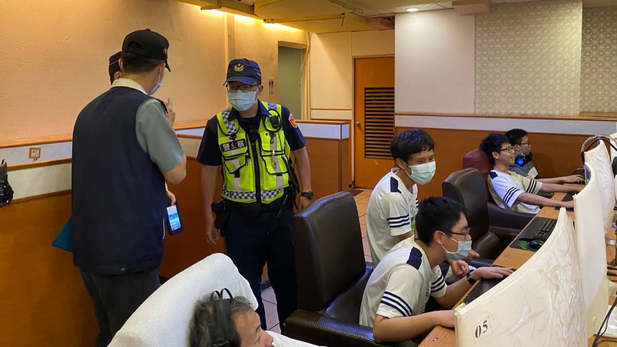 112學年度「校園菸檳危害防制教育推廣」績優成果-優良-新竹縣博愛國民中學-菸檳危害防制聯合巡查附近網咖-竹北派出所及校外會