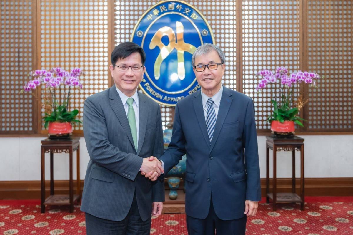 外交、教育雙部長會議圓滿結束