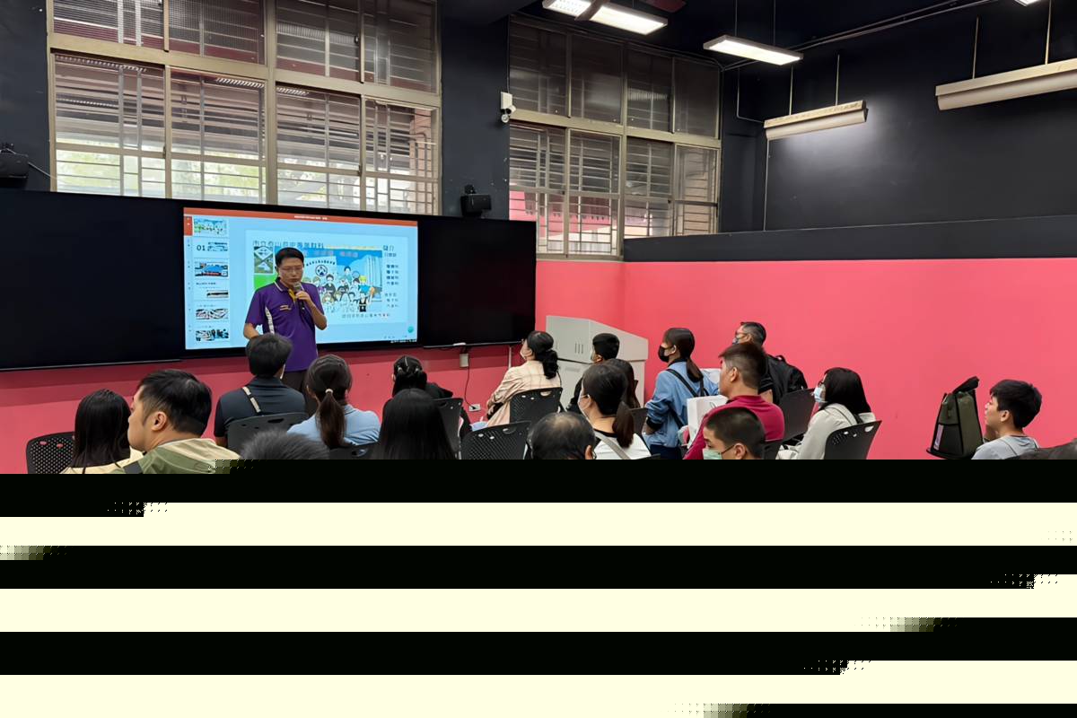 參加新北市school open day活動，家長可以和孩子一起討論未來升學與職涯