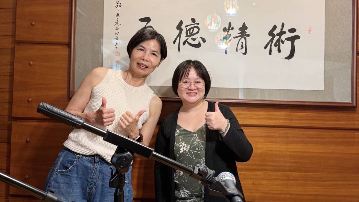 專家來賓吳秋鋒校長(左)與主持人彭欣怡老師(右)分享如何接住ADHD孩童