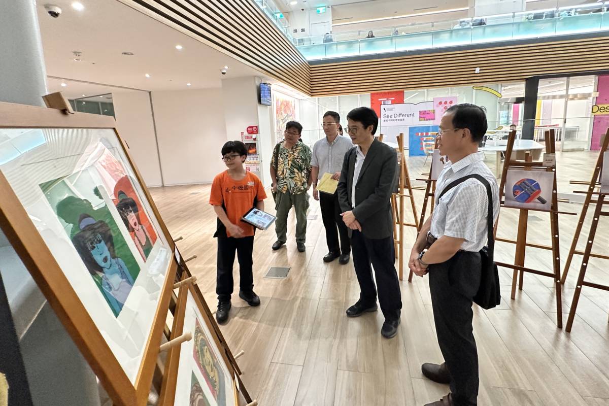 桃園市藝術才能美術班在桃園市立圖書館舉辦「藝維度 The Dimension of Art」畫作聯展