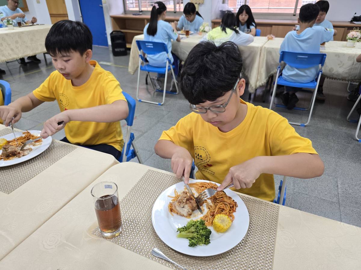 沉浸式食育文化課程-西餐禮儀好食在