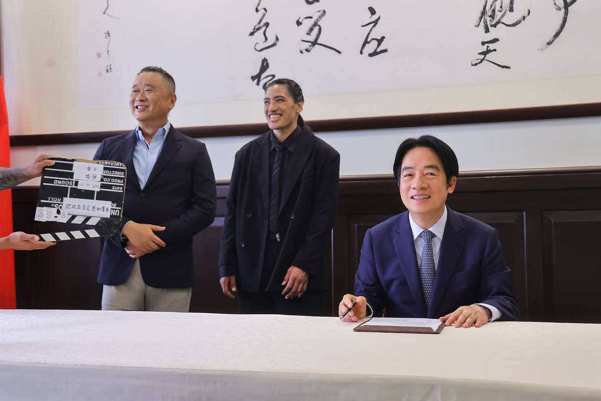 總統賴清德、代言人邰智源及運動選手陳念琴參與2025總統盃宣傳影片演出。(文總提供)