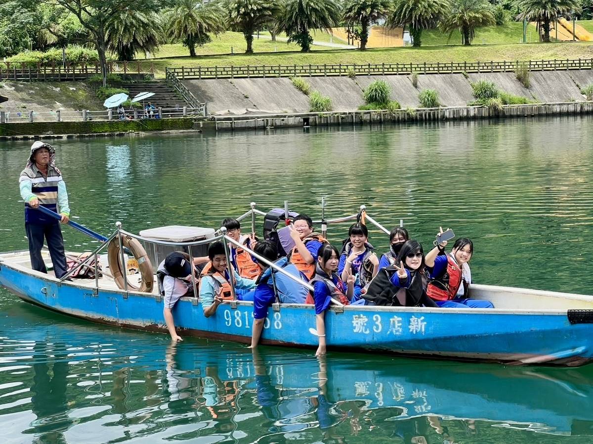 走出舒適圈體驗自然生態+中平學生規劃行程走訪烏來