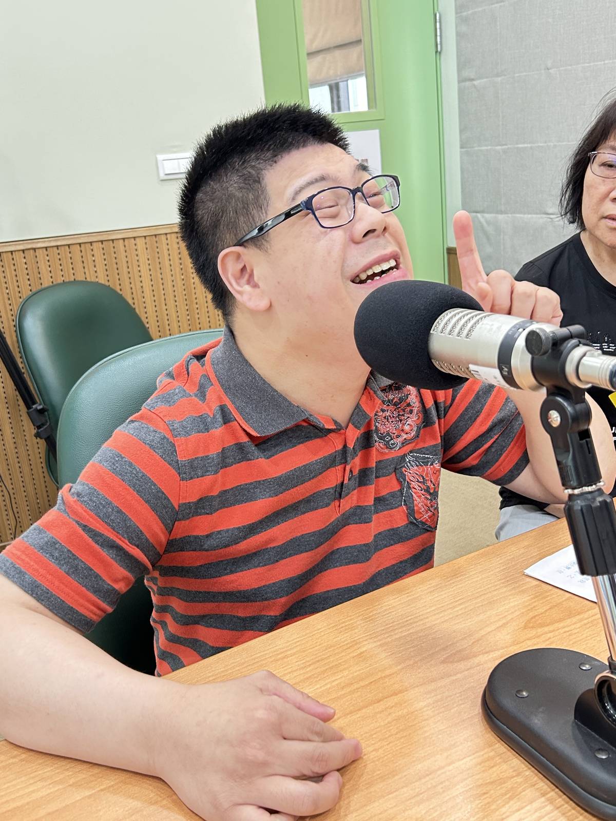 克服逆境勤學  腦麻公益鬥士 —馬冠晟