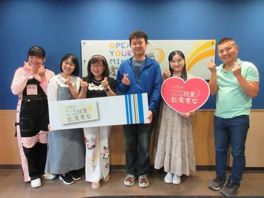 幸福的故事，從這裡開始—臺中市績優教保服務機構辦學經驗分享