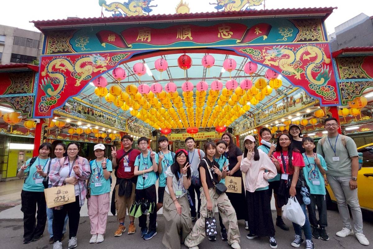 北市力行國小接待美國加州大學長堤分校7名師生，規劃木柵歷史文化體驗之旅