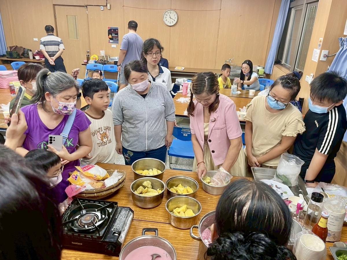 114年臺東縣家庭教育新體驗 臺東縣救國團邀親子共煮共學-3.jpg