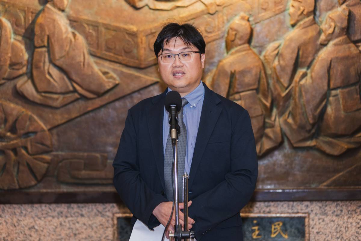 教育部常務次長朱俊彰在教育部召開第二次跨部會專案小組會議  對外說明